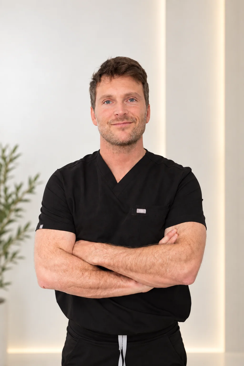Antonio Carbonell, Clínica Dental Carbonell García